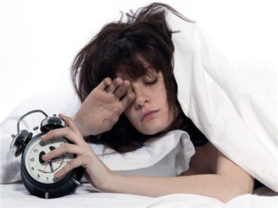 Giải đáp thắc mắc: Mất ngủ là dấu hiệu của bệnh gì?